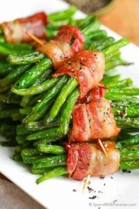 Bacon Green Bean Bundle is easy enough for a weeknight meal and pretty enough to impress your guests alongside a steak dinner