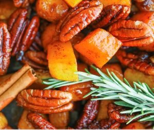 innamon Pecan Roasted Butternut Squash is with a little bit of maple syrup, brown sugar, cinnamon and a touch of nutmeg, this will be your favorite side dish for the entire season