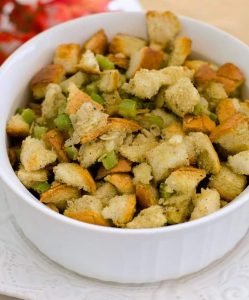 Easy Thanksgiving Stuffing Recipe