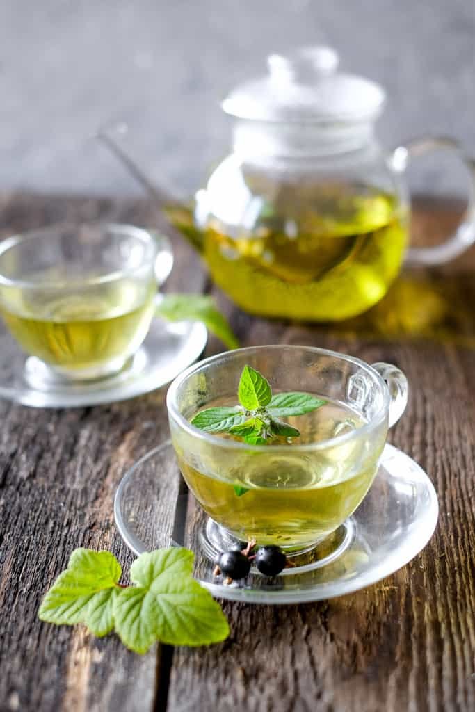 drink green tea to burn more calories and therefore lose belly fat fast