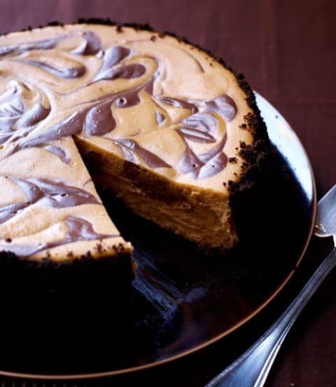Swirled Pumpkin and Chocolate Cheesecake