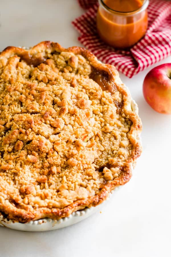 Thanksgiving Vegetarian Dutch Caramel Apple Pie